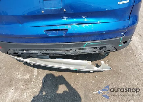 2017 Ford Escape Se z USA, uszkodzony, nr VIN 1FMCU0GD4HUD27429